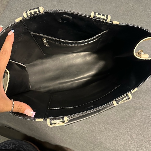 Steve Madden BSantam Tote Bag - Picture 4 of 11